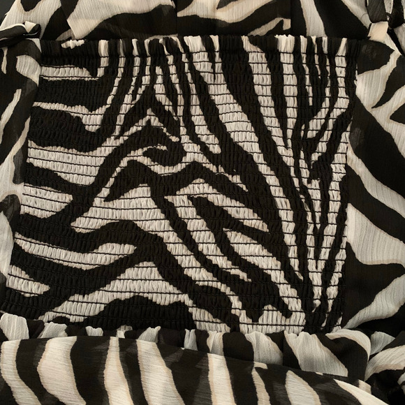 WHBM Dress NWT Women's Size 6 Midi-Length Asymmetrical Zebra Belted Draped Neck - Picture 6 of 8